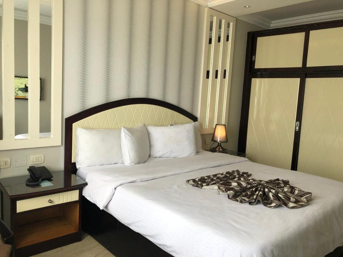 Fleet Club Mahrousa الإسكندرية المظهر الخارجي الصورة A bedroom in a hotel
