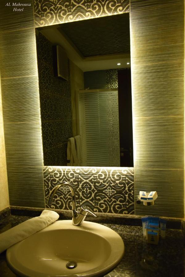 Fleet Club Mahrousa الإسكندرية المظهر الخارجي الصورة Bathroom in the hotel